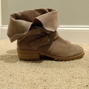 Dolce Vita- suede ankle boots